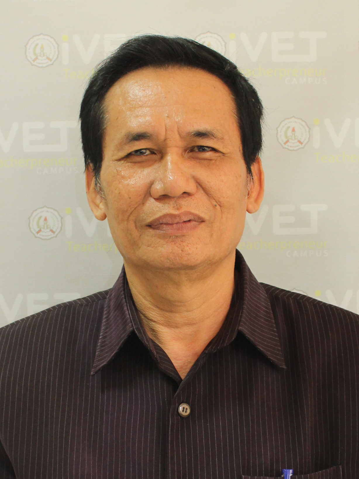 Foto Drs. Srihadi, M.Pd.